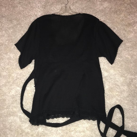 Blouse - Picture 2 of 2